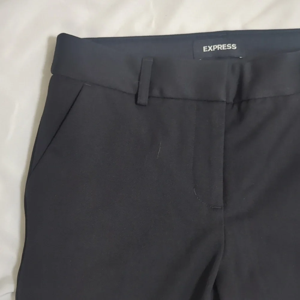 Express Columnist Mid Rise Ankle, Color Black Size 4S